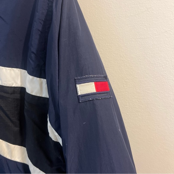 Y2K Tommy Jeans Reversible Puffer Jacket - Picture 4 of 7